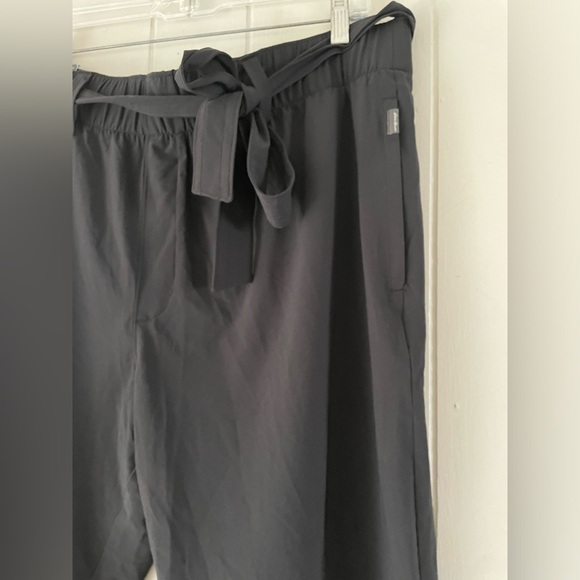 NWT $80 Eddie Bauer Wr Departure Tie Waist Pants Size XL - Picture 2 of 12